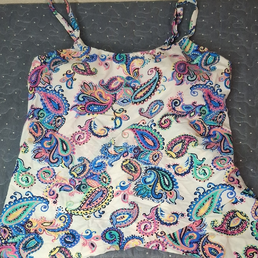 Island Escape Paisley Print Women's Tankini top size 14